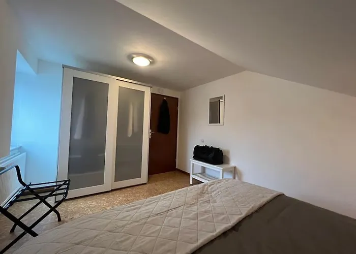 Naehe Park Apartment *
